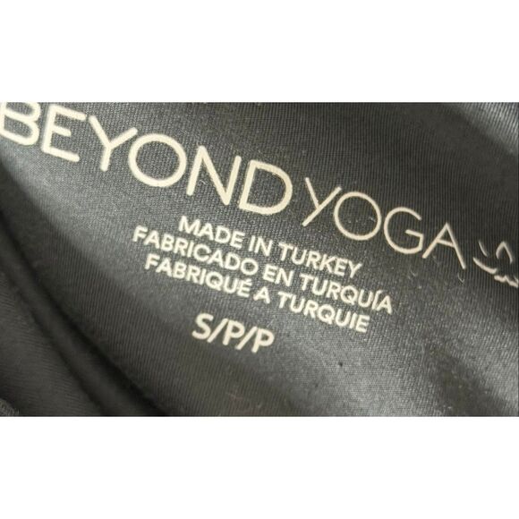 Beyond Yoga High Waisted Bootcut Black Leggings Size Small NEW - Picture 5 of 5